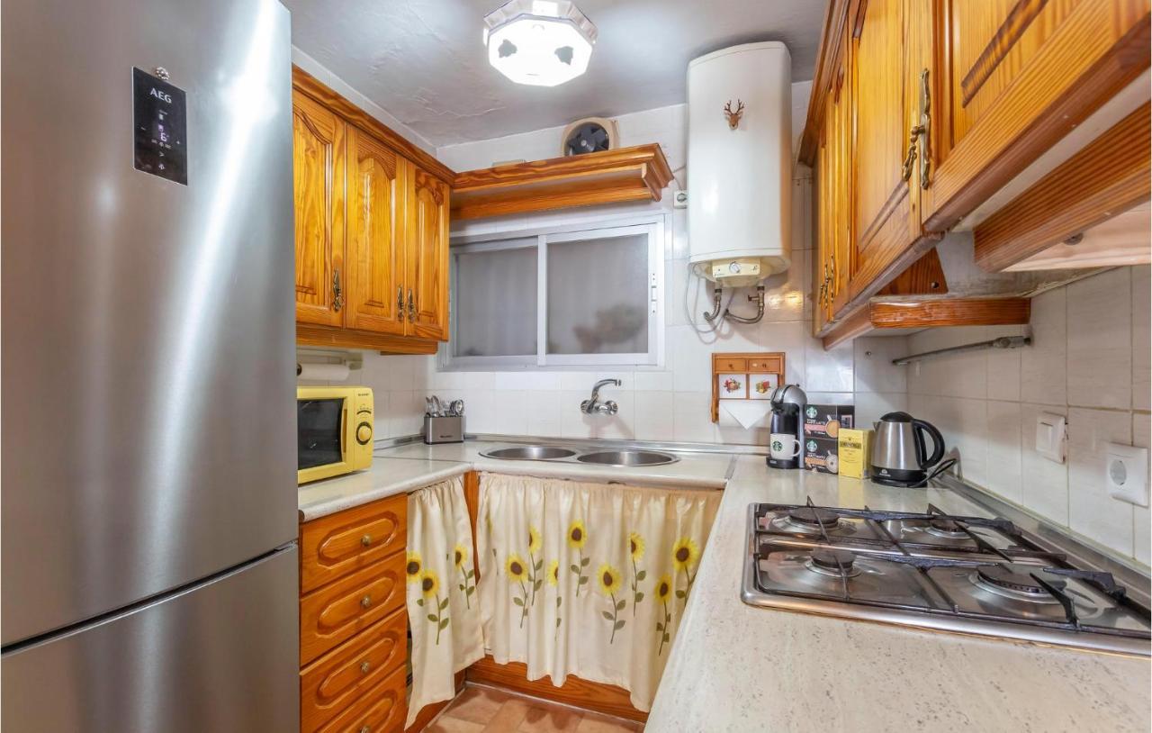 Cozy Apartment In Benalmadena With House Sea View Extérieur photo